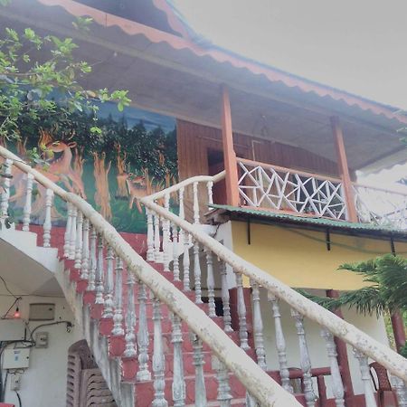 Kadambini Resort Латагури Екстериор снимка