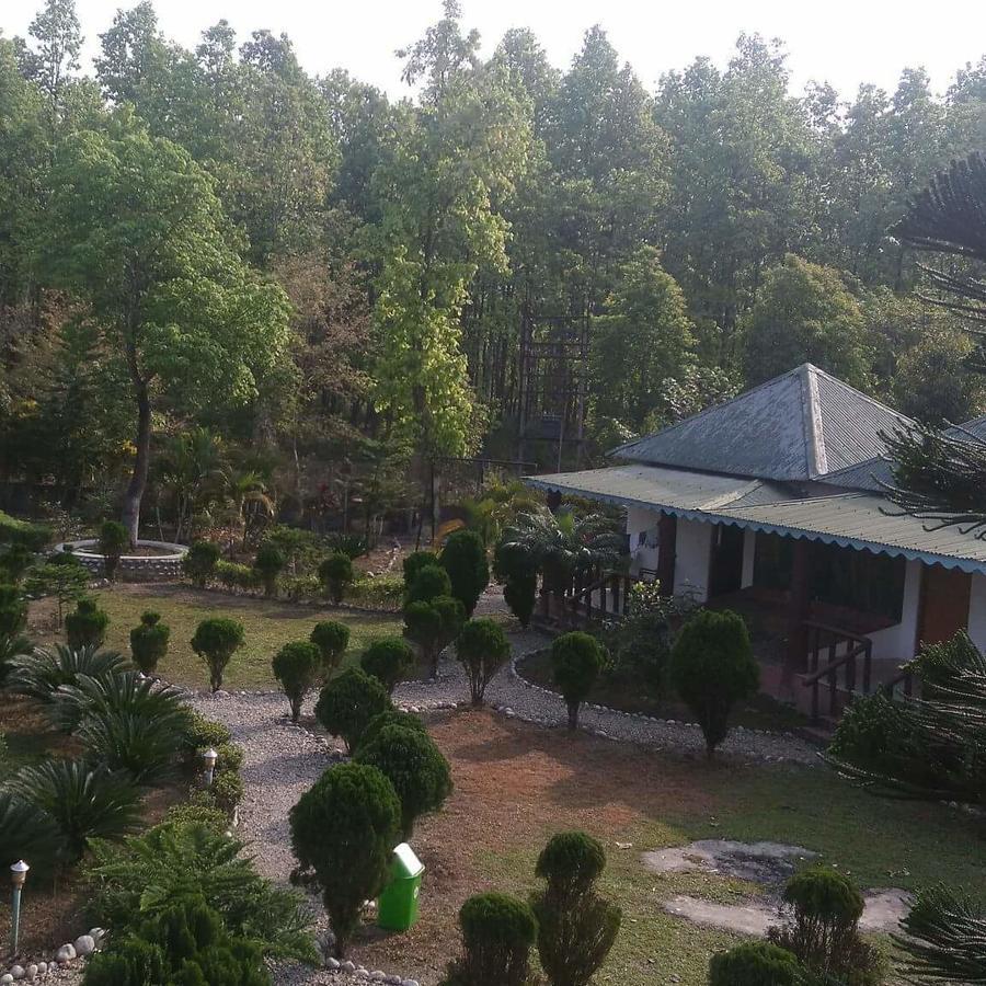 Kadambini Resort Латагури Екстериор снимка